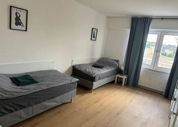 Zentrale Monteurwohnung Hindenburgstrasse Mg Direkt An Der Einkaufsgalerie